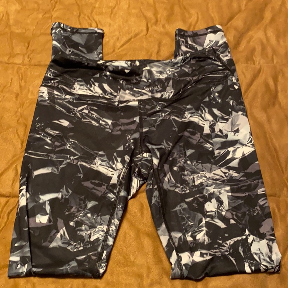 Reebok small athletic leggings